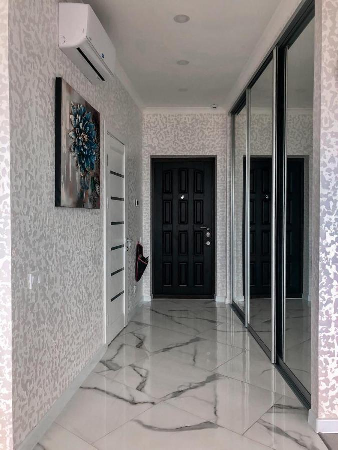 M&P Vip Appartments In Arkadia Odesa Exterior photo