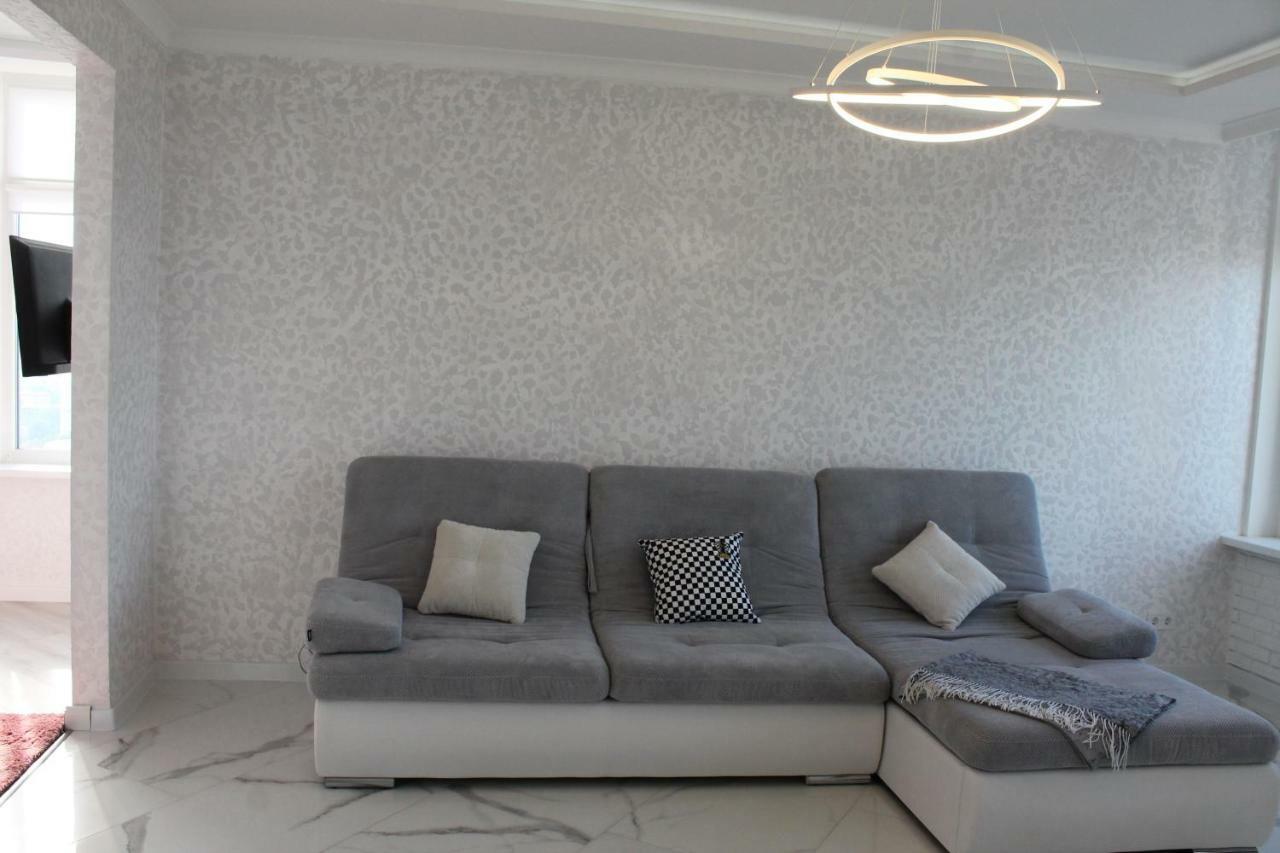 M&P Vip Appartments In Arkadia Odesa Exterior photo