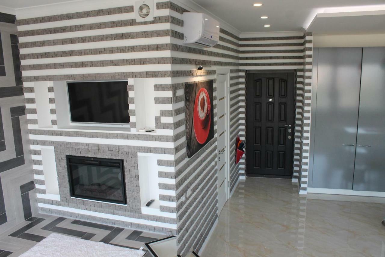 M&P Vip Appartments In Arkadia Odesa Exterior photo